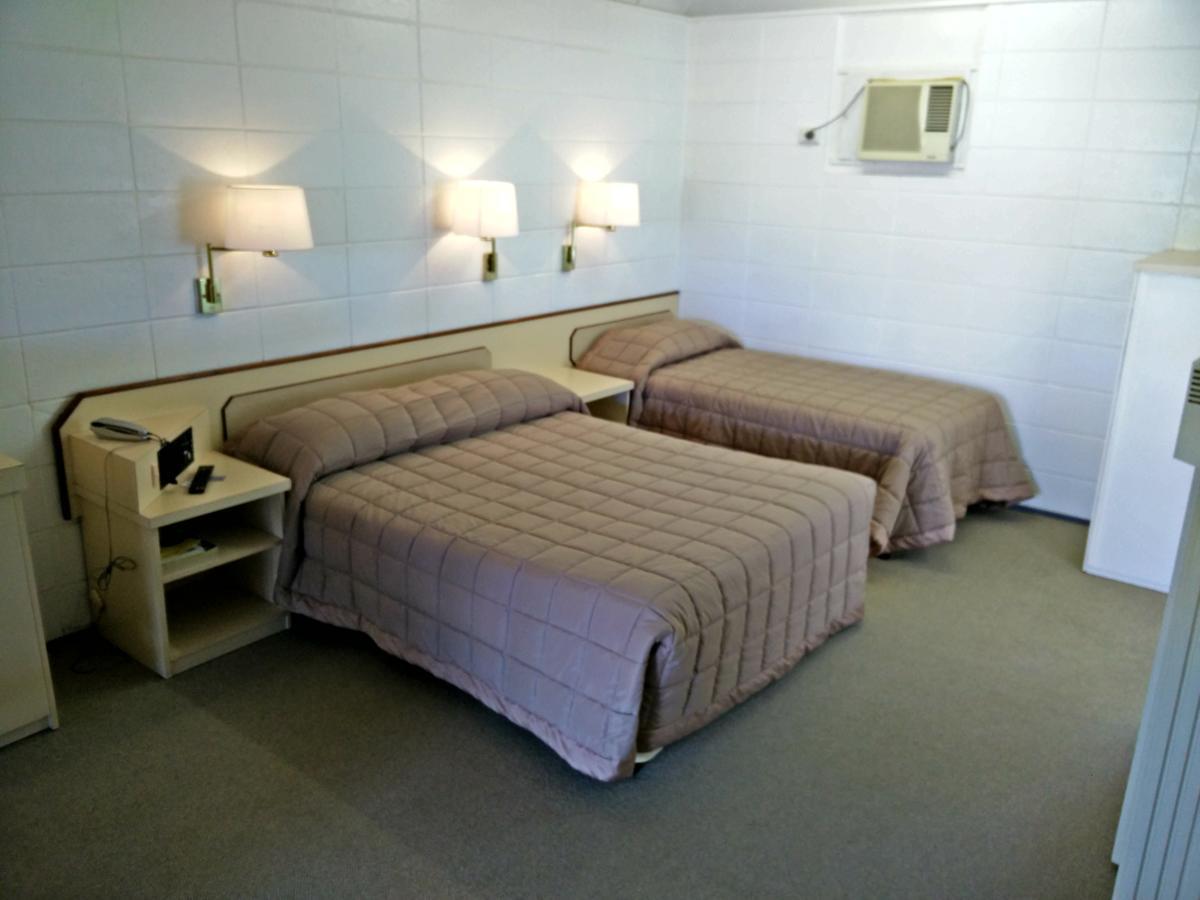 Cairns Motor Inn Eksteriør bilde